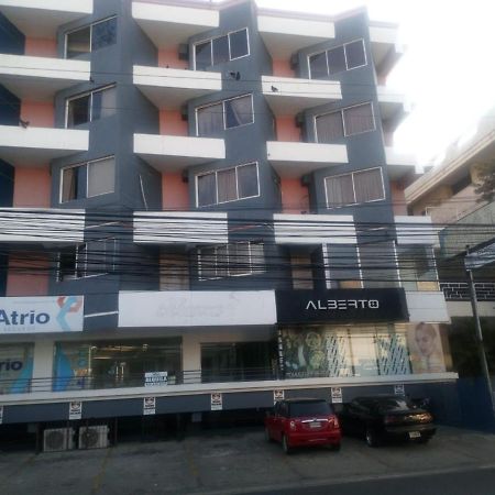 Apartahotel Jardines Metropolitanos Santiago De Los Caballeros Exterior foto