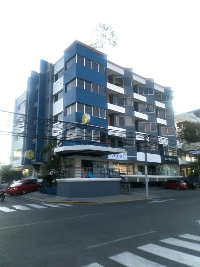 Apartahotel Jardines Metropolitanos Santiago De Los Caballeros Exterior foto
